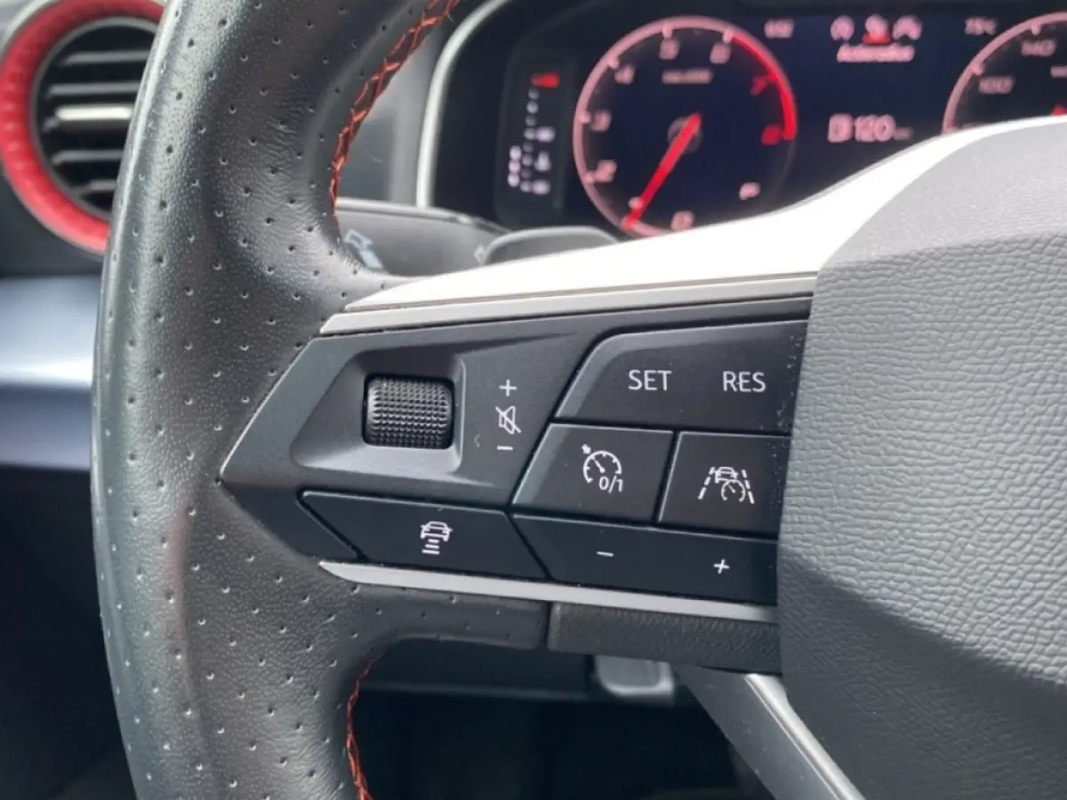1.0 TSI DSG FR TREKHAAK/CAMERA/ACC/STOELVERW