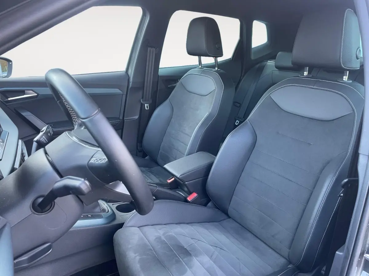 Xperience Business Connect | Apple Caplay/Android auto | Climate control | Adaptive cruise control