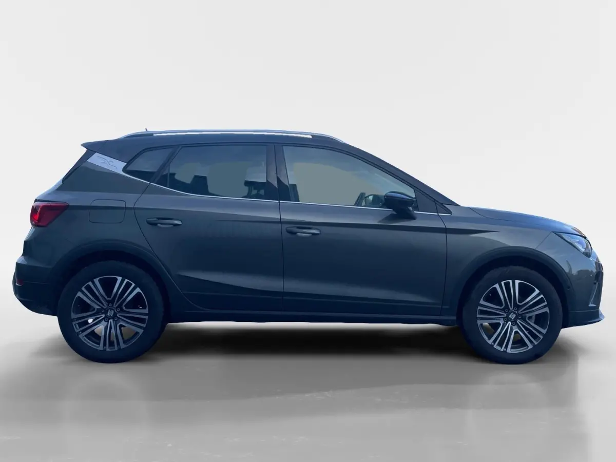 Xperience Business Connect | Apple Caplay/Android auto | Climate control | Adaptive cruise control