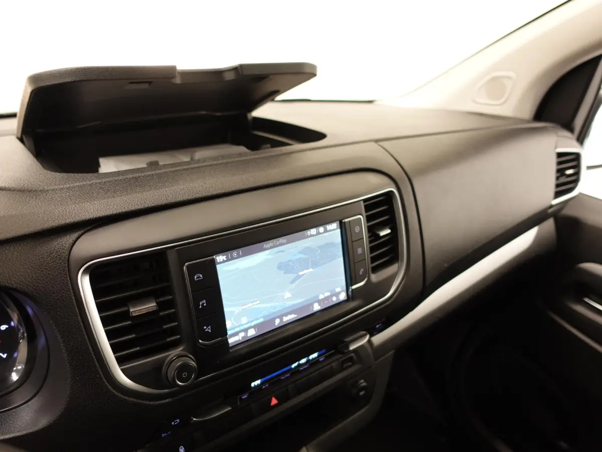 145pk Automaat L3H1 Edition Dubbele Cabine Airco Cruise control Navigatie Trekhaak Carplay Parkeersensoren