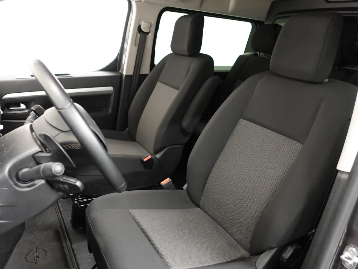 145pk Automaat L3H1 Edition Dubbele Cabine Airco Cruise control Navigatie Trekhaak Carplay Parkeersensoren