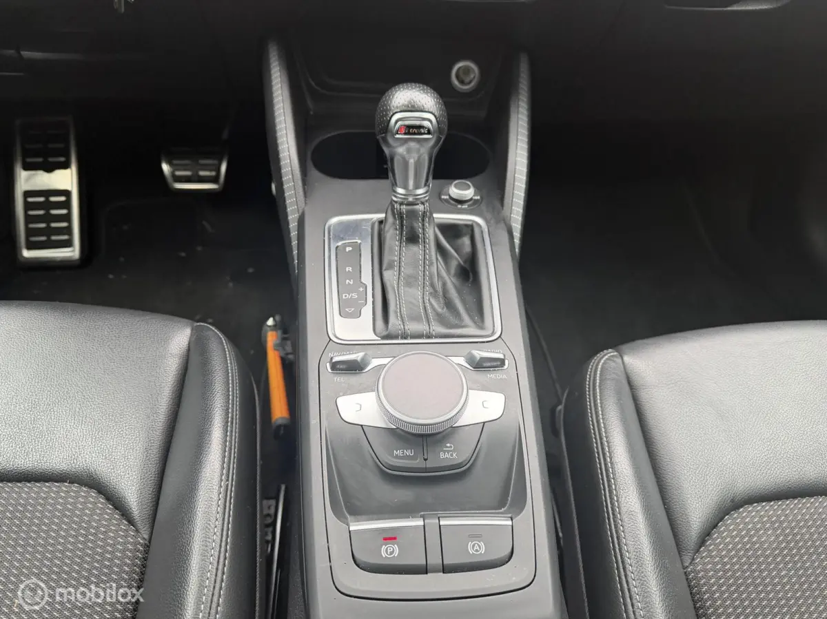 1.4 TFSI CoD / 3x S-Line / Pano / Virtual Cockpit /