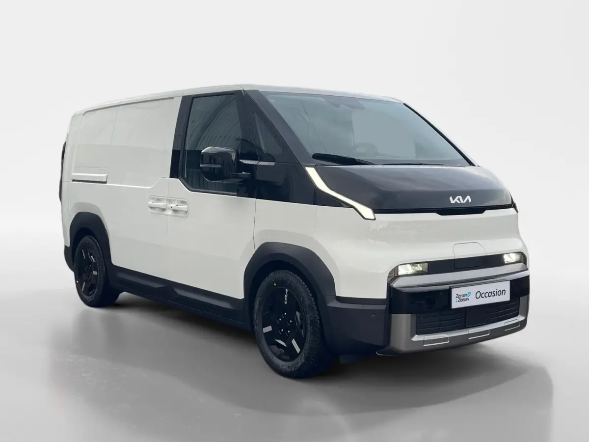 Plus 71.2 kWh | Nieuw te bestellen! | 416 Km bereik |  Laadcapaciteit 4.4 m³ | Verwarmd Stuur | Accessoirecheque t.w.v. €2500!