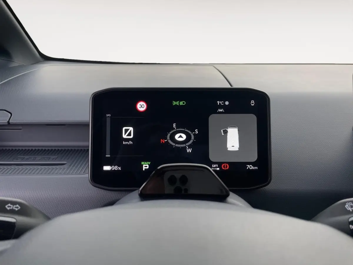 Plus 71.2 kWh | Nieuw te bestellen! | 416 Km bereik |  Laadcapaciteit 4.4 m³ | Verwarmd Stuur | Accessoirecheque t.w.v. €2500!