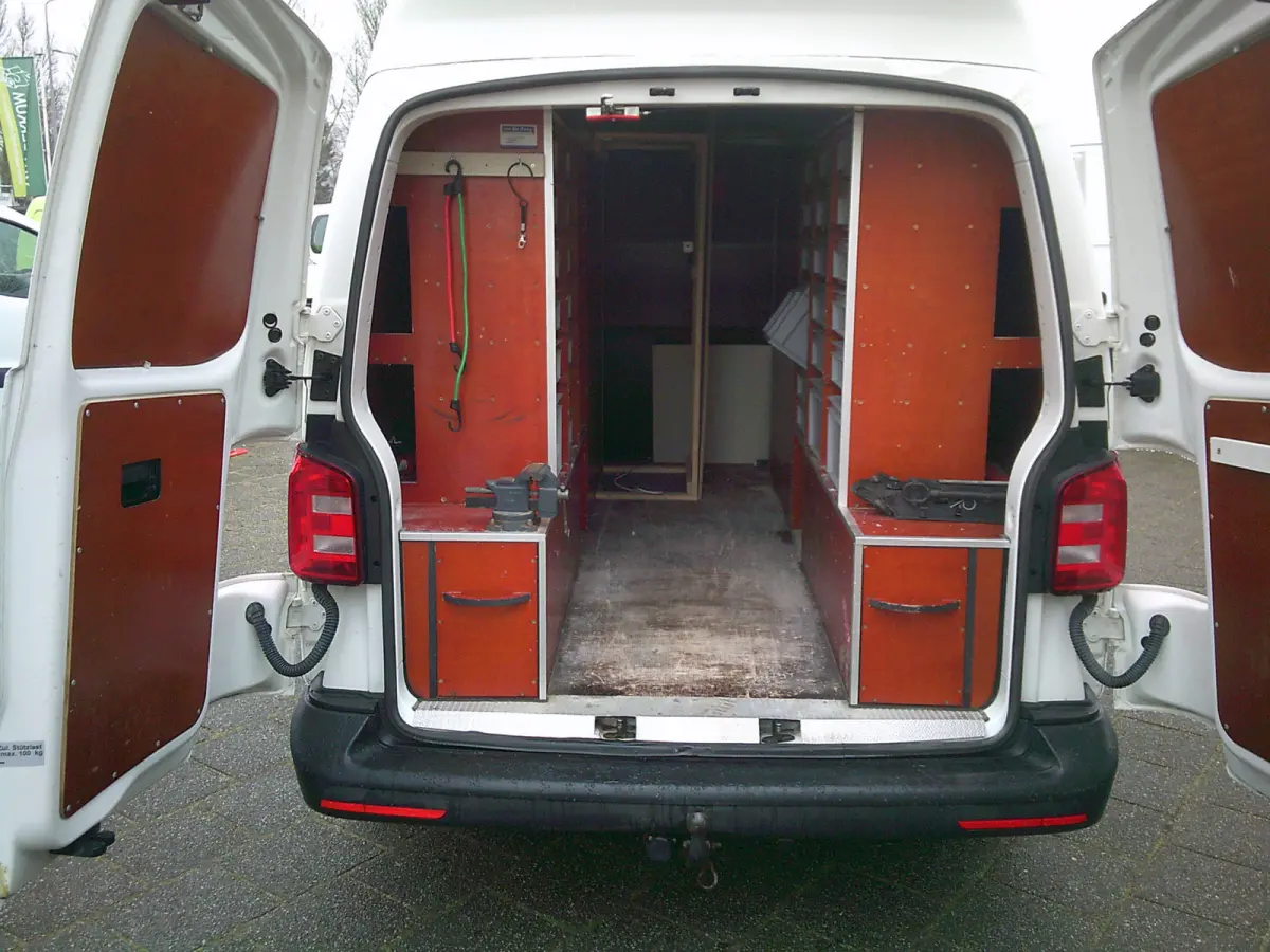 2.0 TDI L2H2 Comfortline VOORZIEN VAN AIRCO+TREKHAAK+IMPERIAAL !!