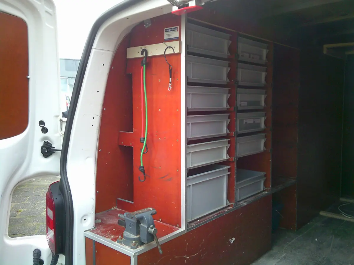 2.0 TDI L2H2 Comfortline VOORZIEN VAN AIRCO+TREKHAAK+IMPERIAAL !!