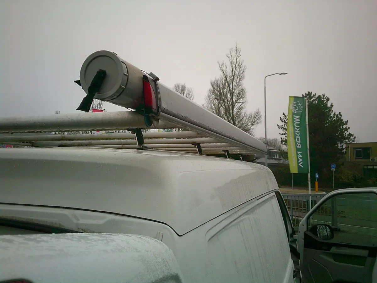 2.0 TDI L2H2 Comfortline VOORZIEN VAN AIRCO+TREKHAAK+IMPERIAAL !!