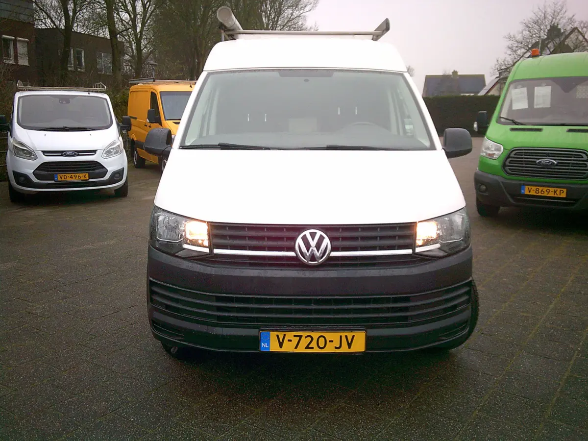 2.0 TDI L2H2 Comfortline VOORZIEN VAN AIRCO+TREKHAAK+IMPERIAAL !!