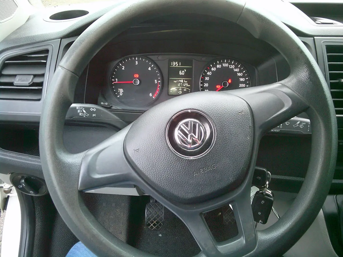 2.0 TDI L2H2 Comfortline VOORZIEN VAN AIRCO+TREKHAAK+IMPERIAAL !!