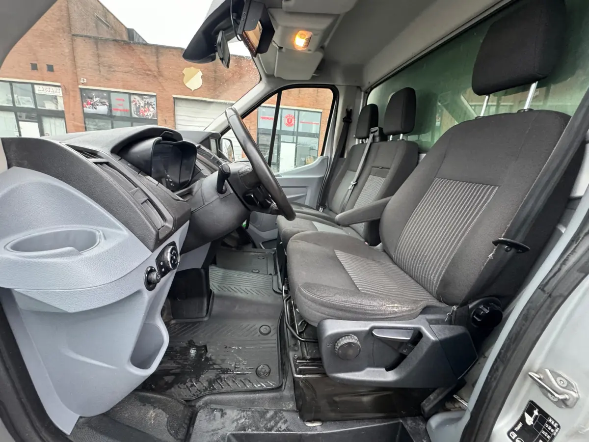 350 2.0 TDCI L4H4 Trend 100% Onderhouden Navigatie Airco