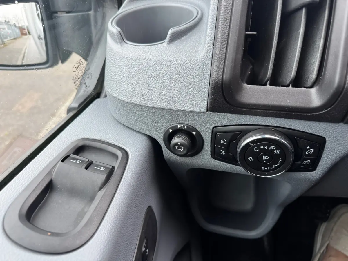 350 2.0 TDCI L4H4 Trend 100% Onderhouden Navigatie Airco