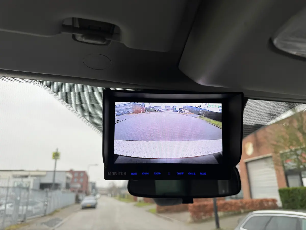 350 2.0 TDCI L4H4 Trend 100% Onderhouden Navigatie Airco
