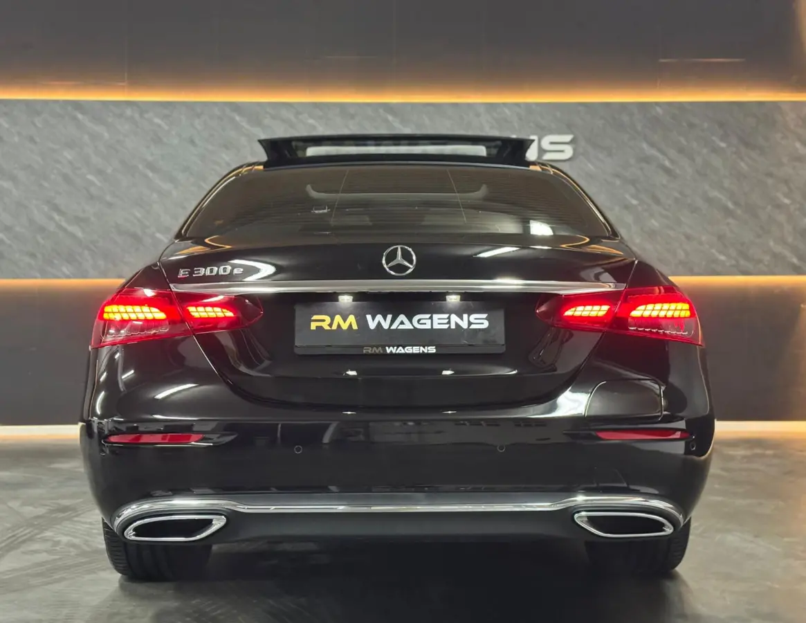 300 e AMG Line |PANO|BURMEISTER|TREKHAAK|SFEERV|CAM