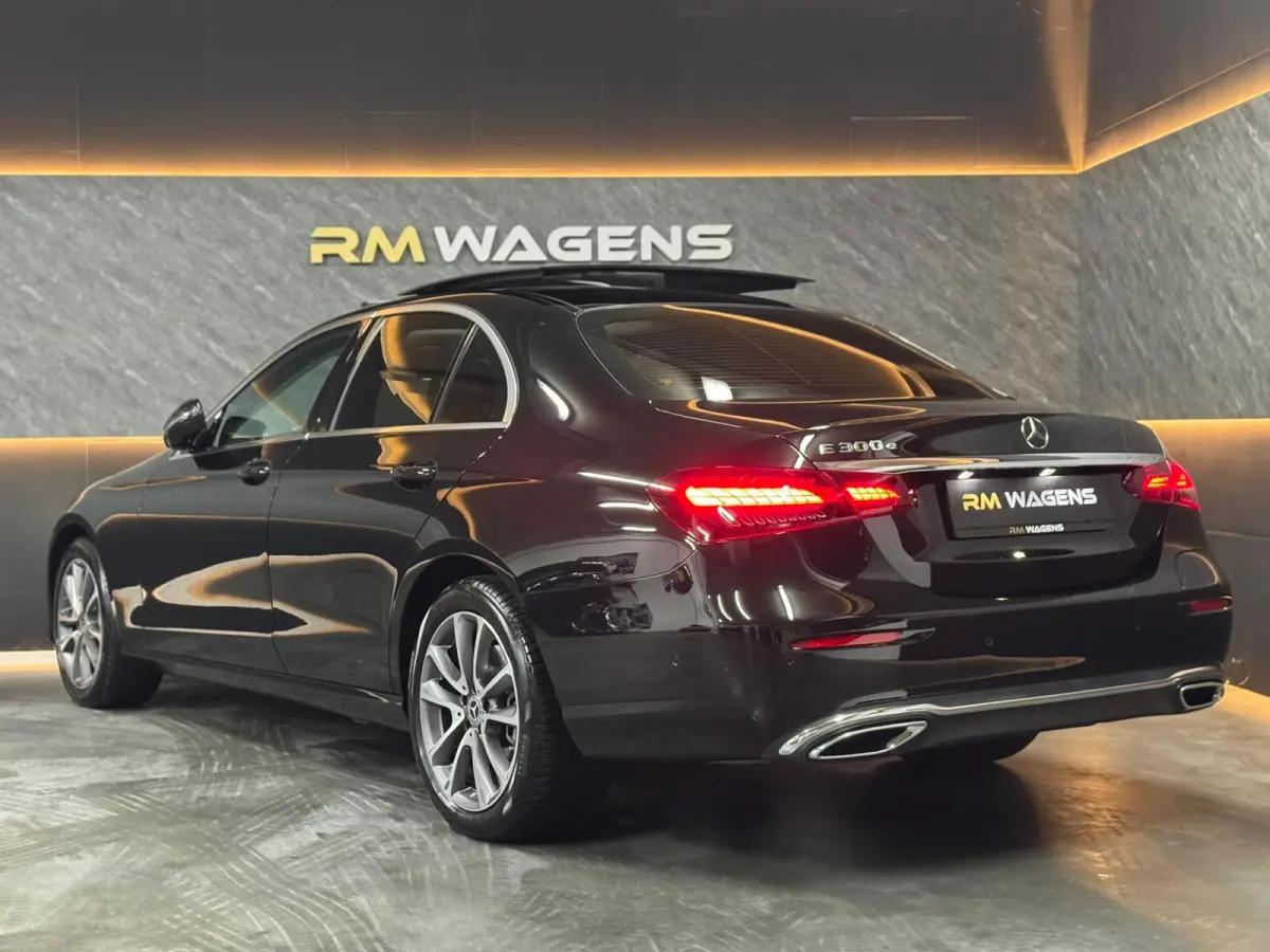 300 e AMG Line |PANO|BURMEISTER|TREKHAAK|SFEERV|CAM