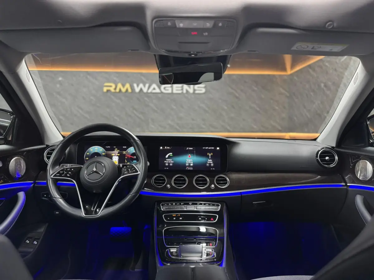300 e AMG Line |PANO|BURMEISTER|TREKHAAK|SFEERV|CAM
