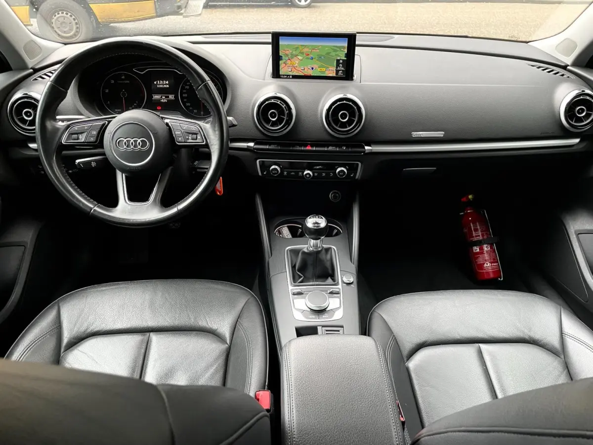 1.6 TDI Pro Line NAVI LEER incl BTW
