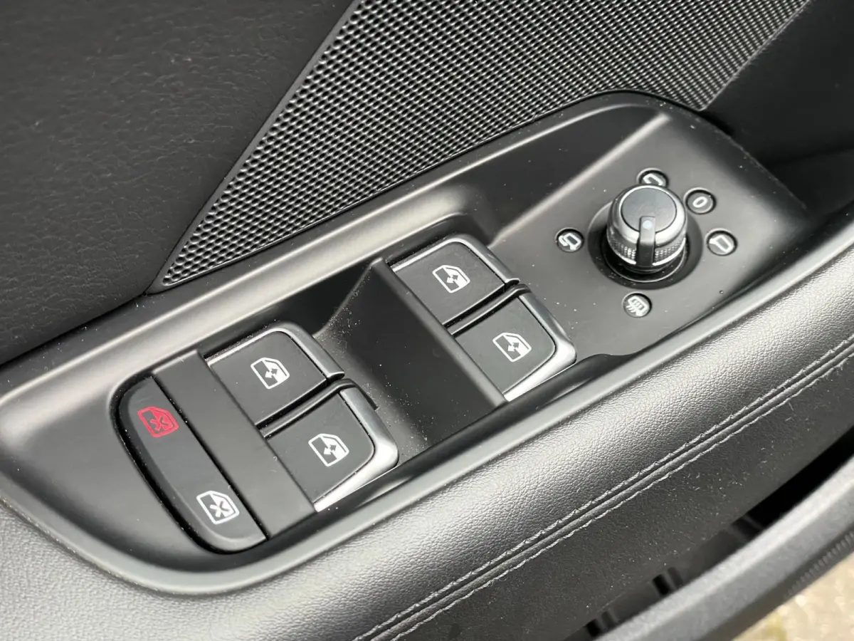 1.6 TDI Pro Line NAVI LEER incl BTW
