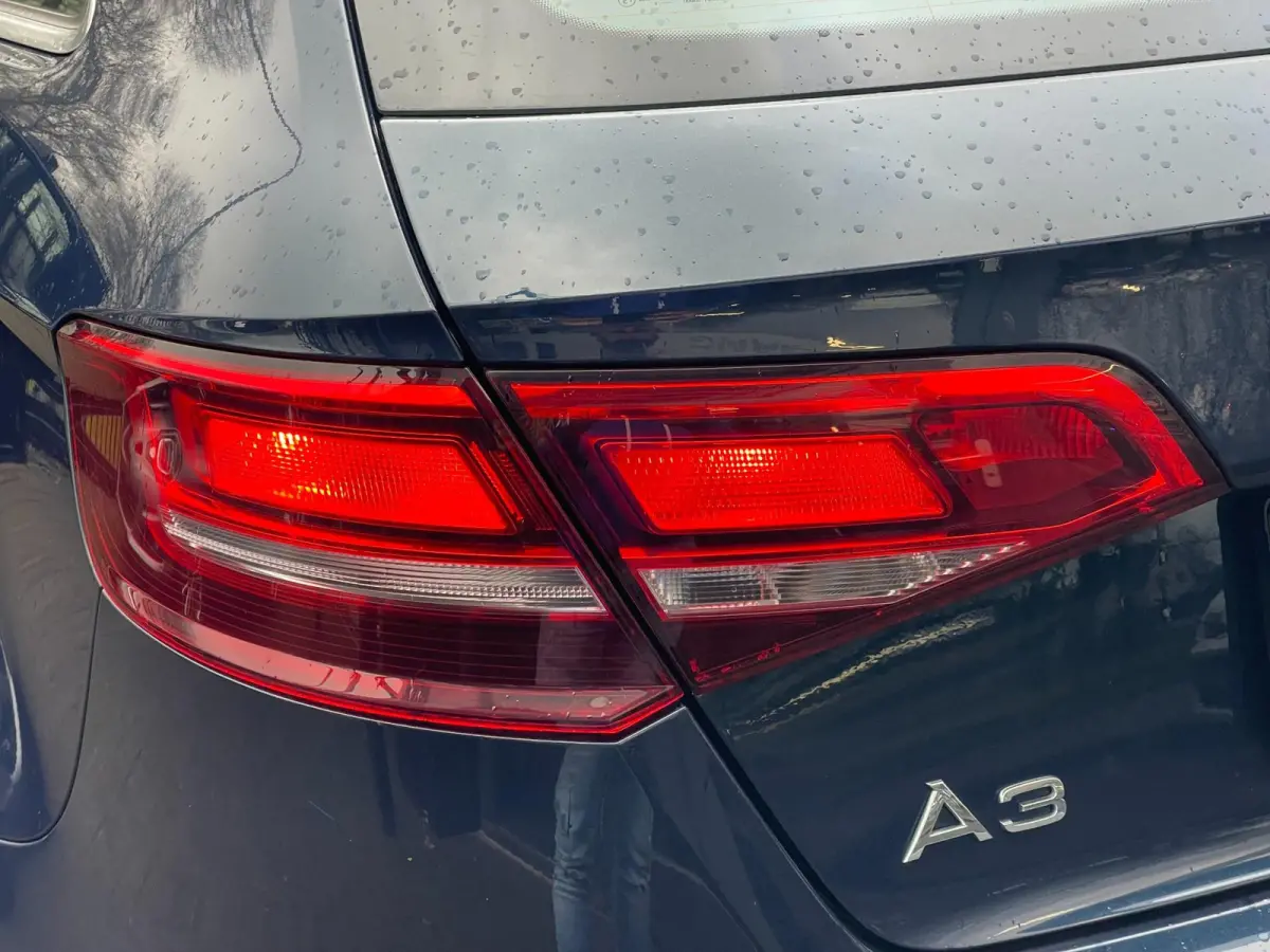 1.6 TDI Pro Line NAVI LEER incl BTW