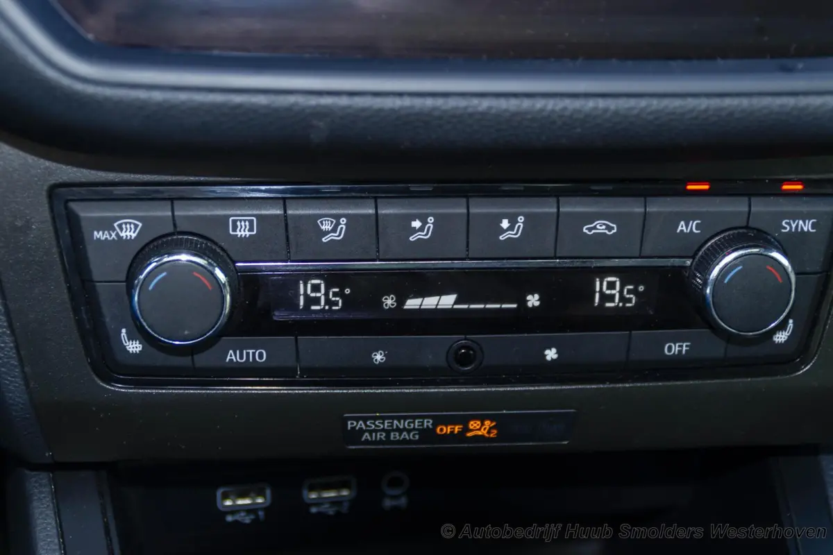 1.0 TSI FR Business Intense Plus