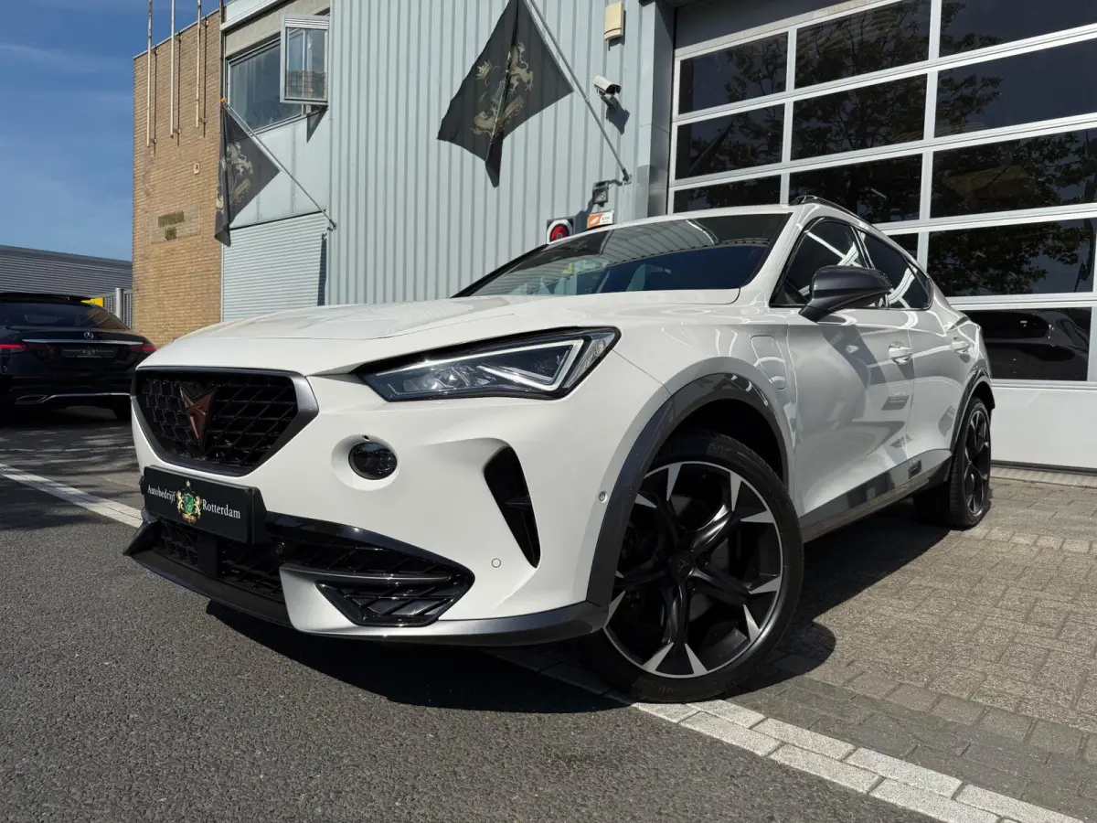 1.4 e-Hybrid VZ Performance 245PK 360º/VIRTU