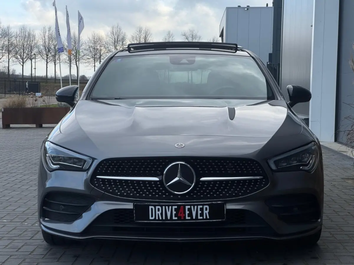 180 Bns Sol. AMG FULL PANO SFEER NAVI CAMERA
