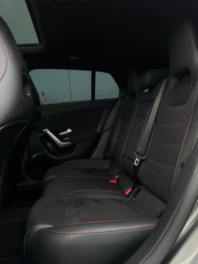 180 Bns Sol. AMG FULL PANO SFEER NAVI CAMERA