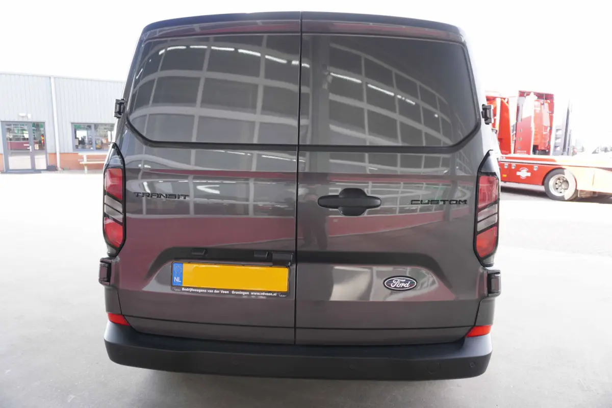 320L 2.0 TDCI 150PK L2H1 Trend Dubbelcabine LM velgen Nr. V022 | Airco | Cruise | Camera | Apple CP-Android auto