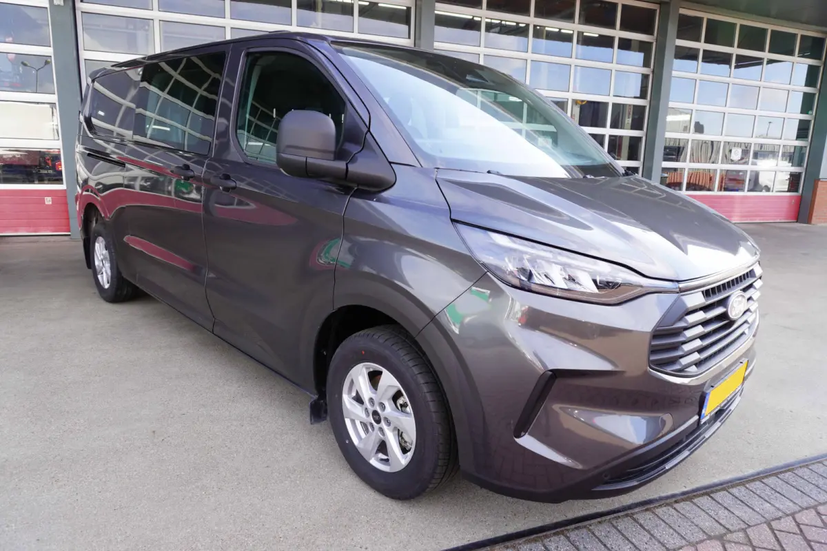 320L 2.0 TDCI 150PK L2H1 Trend Dubbelcabine LM velgen Nr. V022 | Airco | Cruise | Camera | Apple CP-Android auto