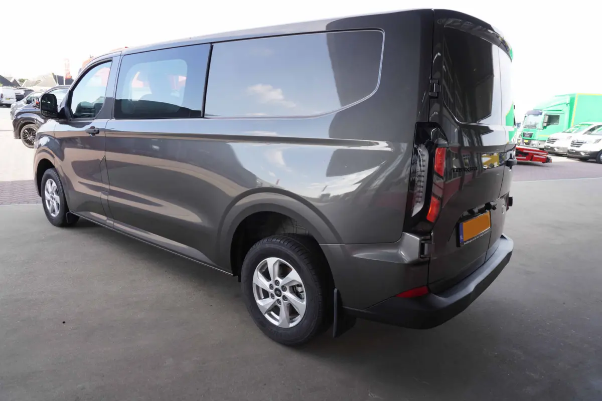 320L 2.0 TDCI 150PK L2H1 Trend Dubbelcabine LM velgen Nr. V022 | Airco | Cruise | Camera | Apple CP-Android auto