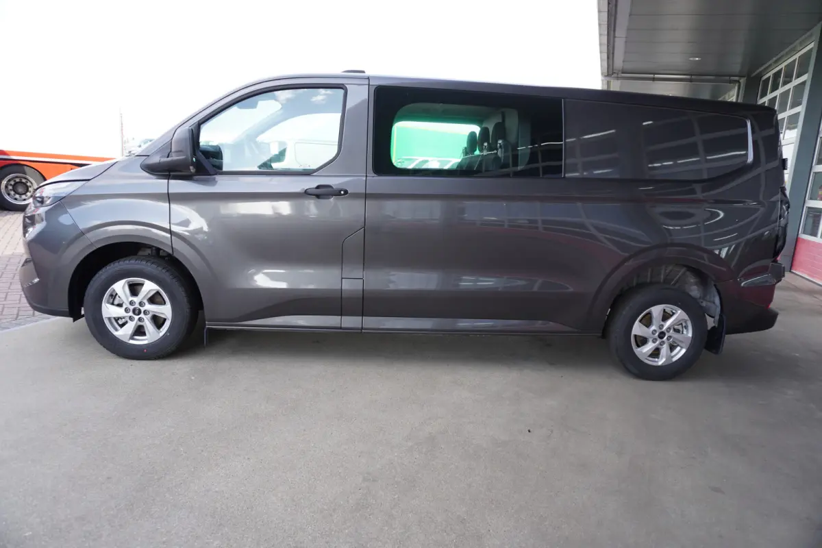 320L 2.0 TDCI 150PK L2H1 Trend Dubbelcabine LM velgen Nr. V022 | Airco | Cruise | Camera | Apple CP-Android auto