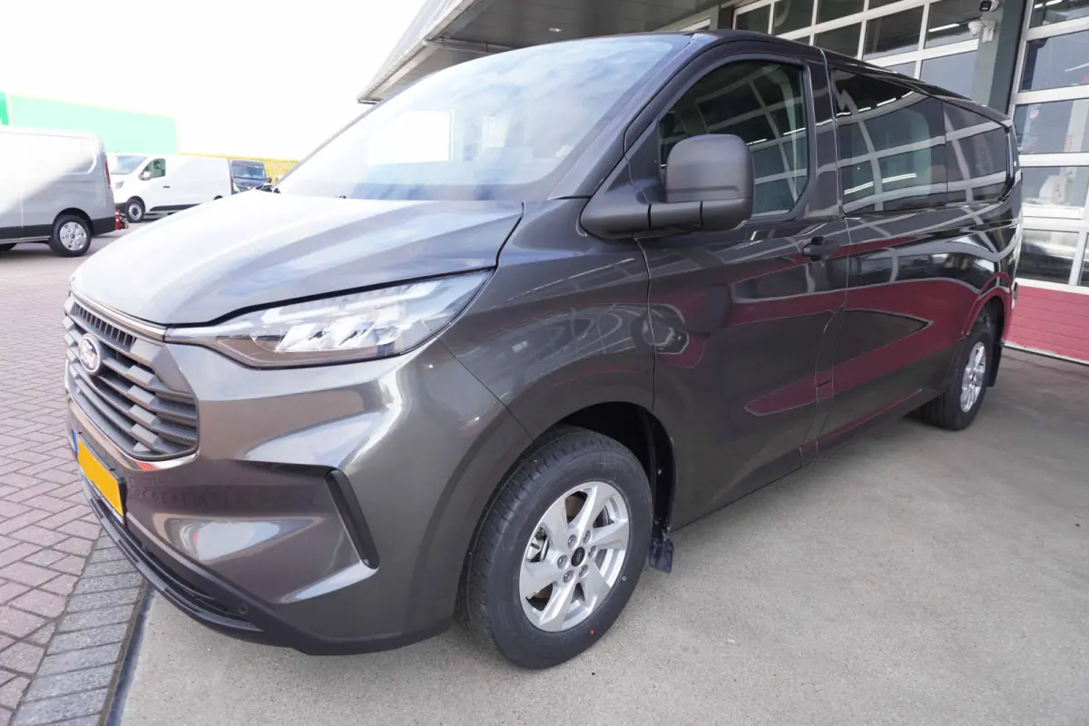320L 2.0 TDCI 150PK L2H1 Trend Dubbelcabine LM velgen Nr. V022 | Airco | Cruise | Camera | Apple CP-Android auto