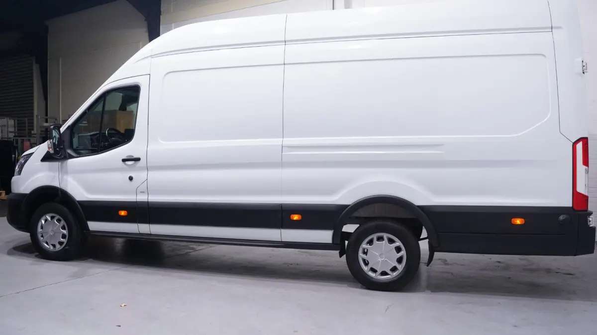 2.0 TDCI 130 pk L4H3 Trend Navi, Camera, Airco Cruise control, DAB+, Laadruimte Pakket, PDC V+A, 3-Zits
