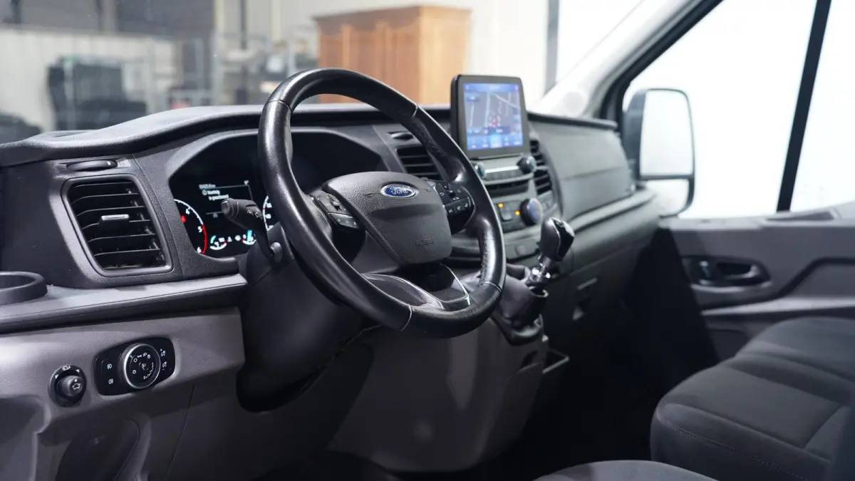 2.0 TDCI 130 pk L4H3 Trend Navi, Camera, Airco Cruise control, DAB+, Laadruimte Pakket, PDC V+A, 3-Zits