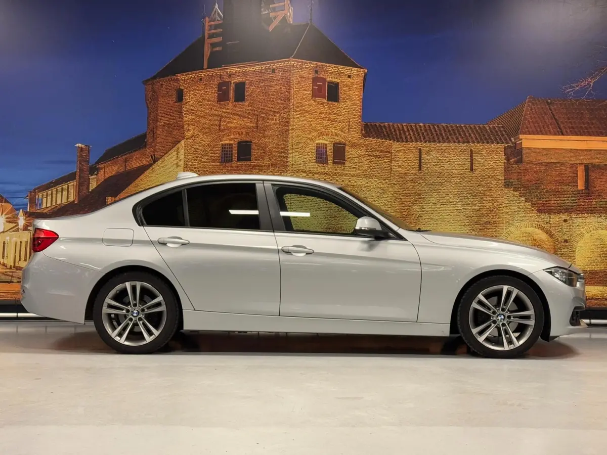 330e Executive iPerformance Automaat Leer PDC
