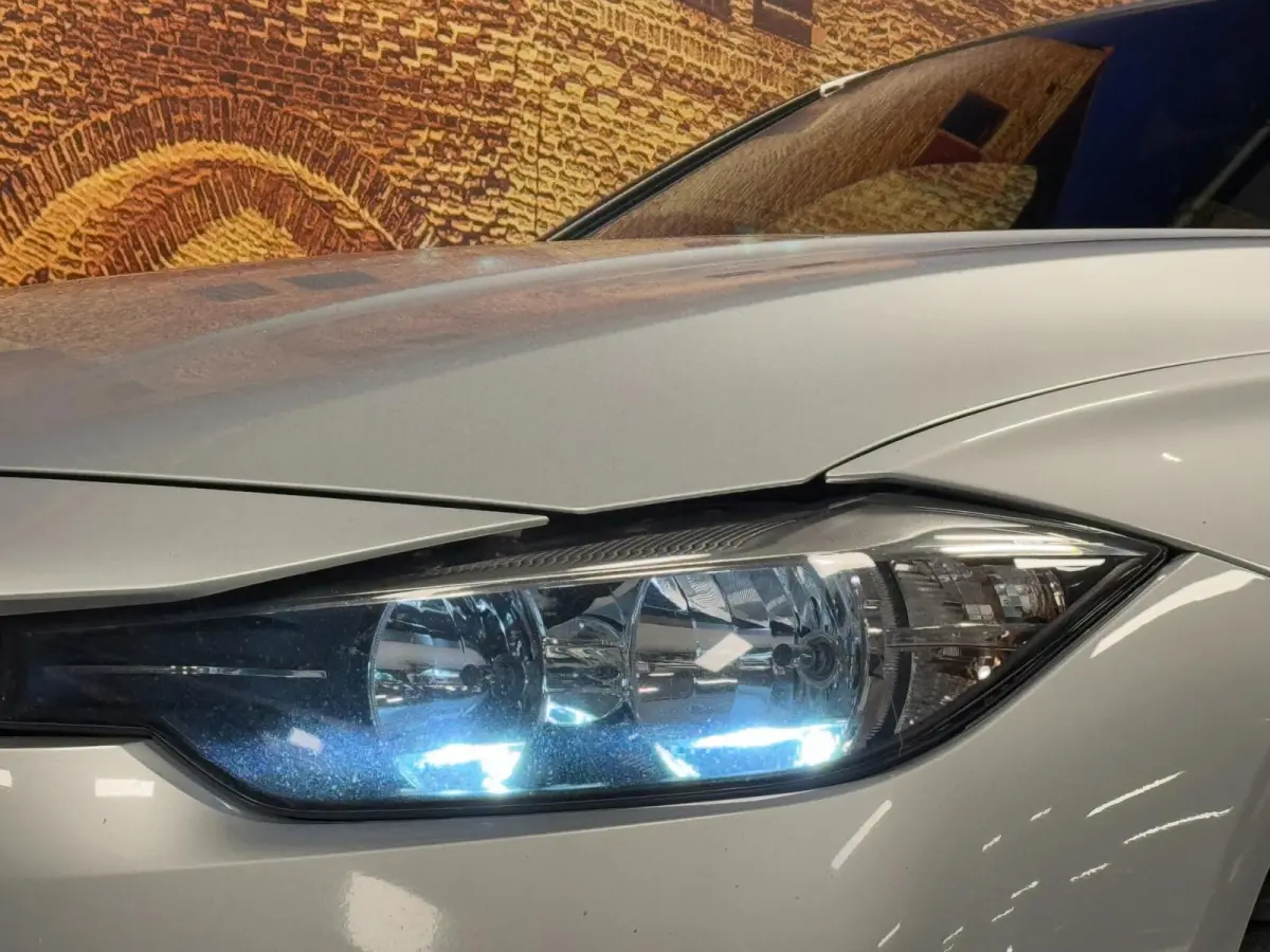 330e Executive iPerformance Automaat Leer PDC