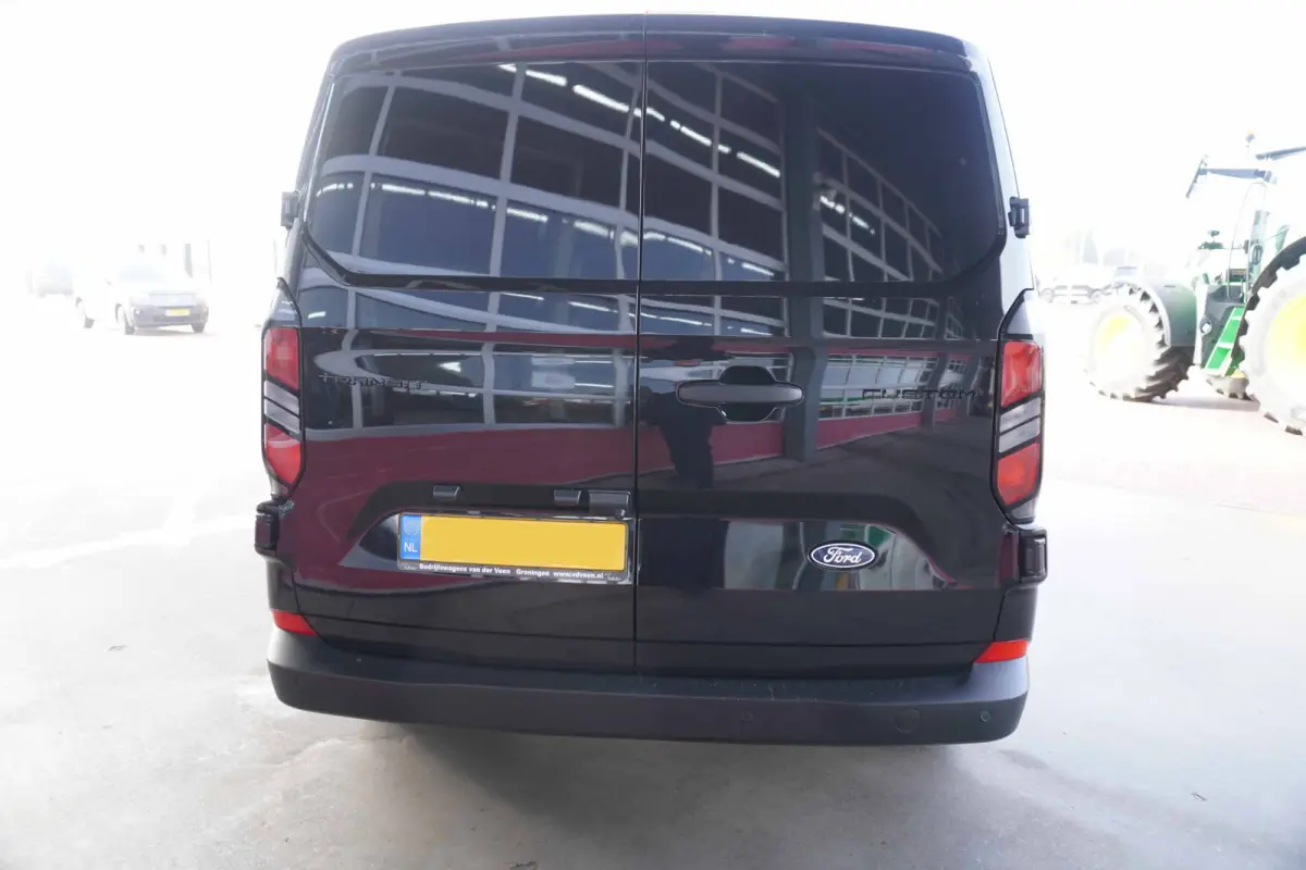 320L 2.0 TDCI 150PK L2H1 Trend Dubbelcabine Schuifdeur L/R Nr. V136 | Airco | Cruise | Navi | Camera | 17"LM velgen