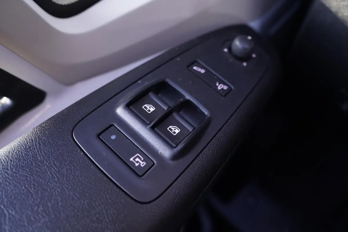 2.2 HDI 140 pk L3H2 Navi, Camera Airco, Cruise Control, Laadruimte Pakket, PDC achter, 3-Zits