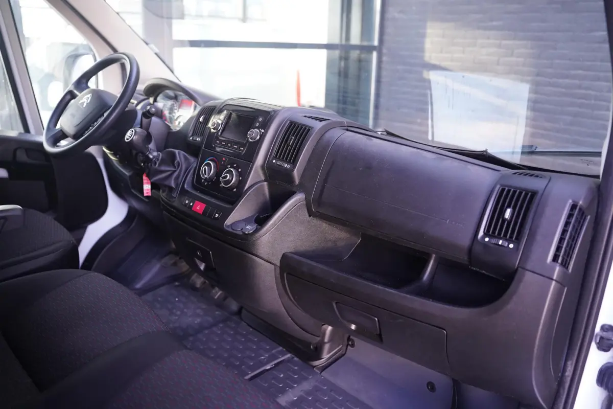 2.2 HDI 140 pk L3H2 Navi, Camera Airco, Cruise Control, Laadruimte Pakket, PDC achter, 3-Zits