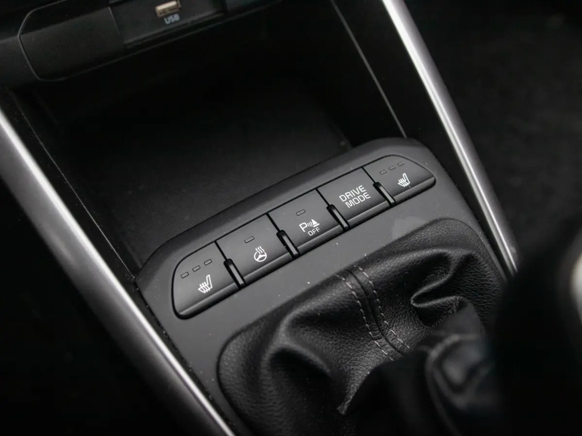 1.0 T-GDi MHEV GT-Line | LED | Clima | Cruise | Stoel -/Stuurverwarming | Navi