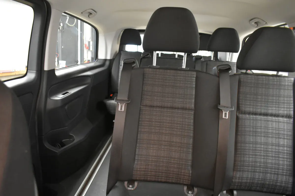 109 BlueTEC XL L3 9 Personen Airco BPM-Vrij