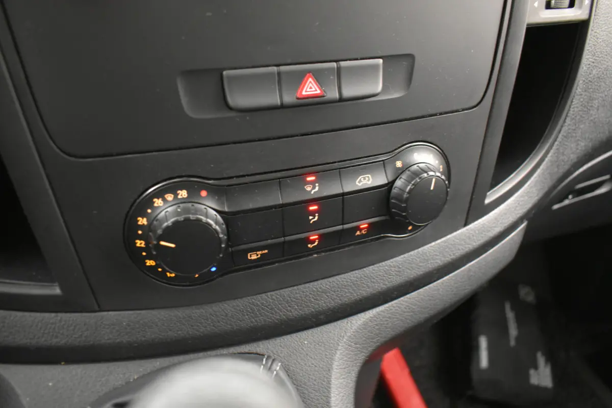 109 BlueTEC XL L3 9 Personen Airco BPM-Vrij