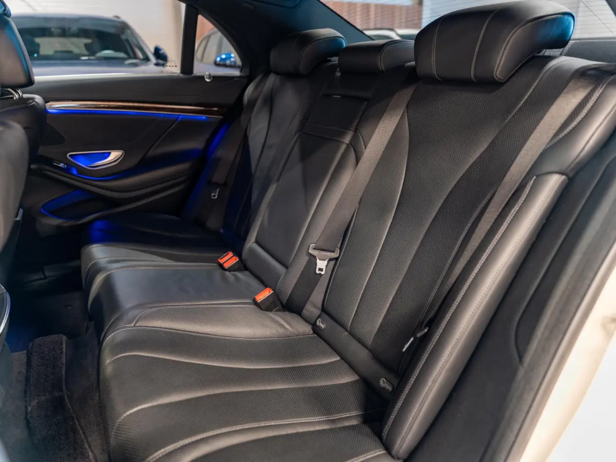 400 HYBRID Prestige Plus, Luchtvering, Navi, Ambiënte Light, PDC, Voll Led, Leder, Camera, Voll Onderhoud