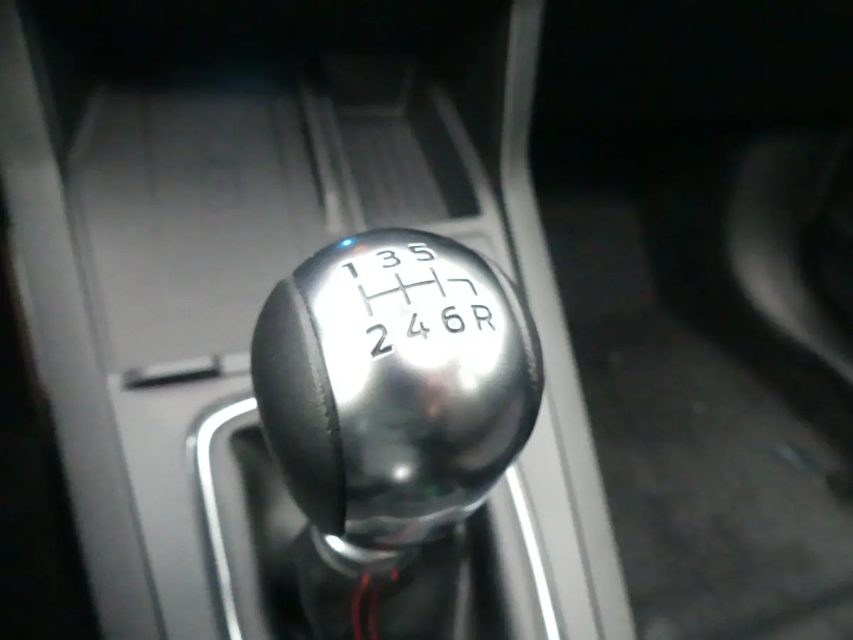 1.0 EcoBoost ST-Line X | Achteruitrijcamera | Bestuurdersstoel in hoogte verstelbaar | Cruise control