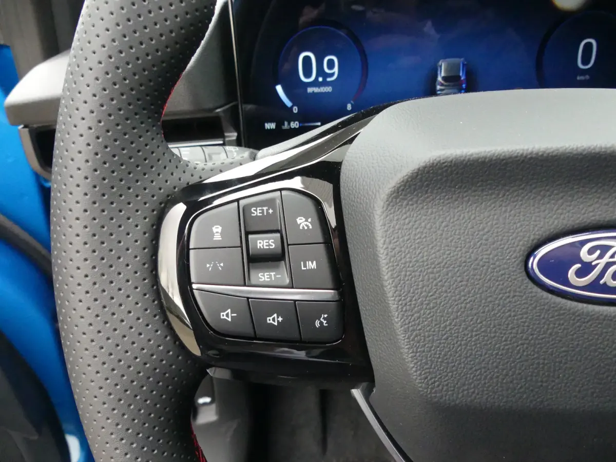 1.0 EcoBoost ST-Line X | Achteruitrijcamera | Bestuurdersstoel in hoogte verstelbaar | Cruise control