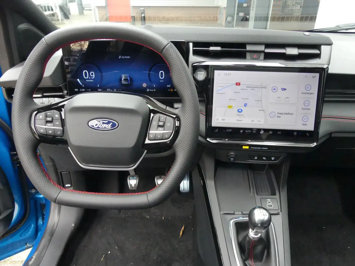 1.0 EcoBoost ST-Line X | Achteruitrijcamera | Bestuurdersstoel in hoogte verstelbaar | Cruise control