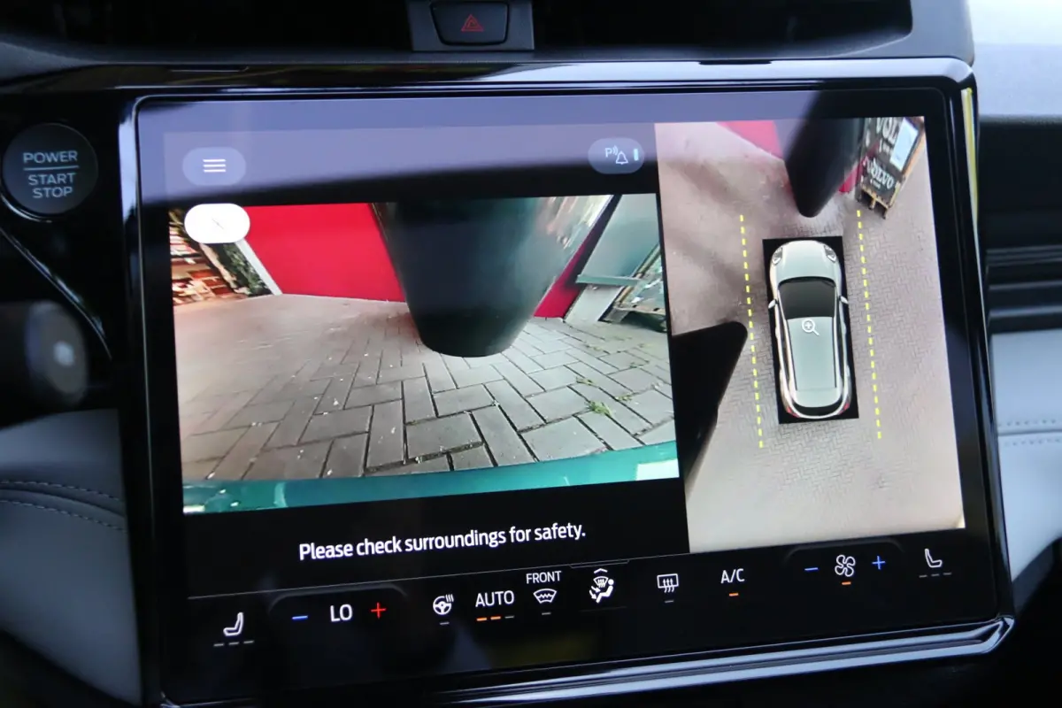Premium 44 kWh | Audio installatie premium | Cruise control adaptief | Elektrisch bedienbare achterklep
