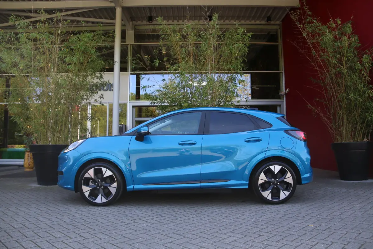 Premium 44 kWh | Audio installatie premium | Cruise control adaptief | Elektrisch bedienbare achterklep