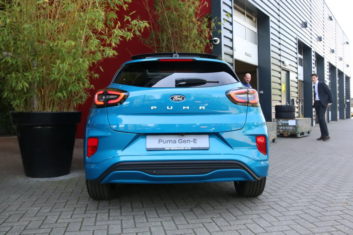 Premium 44 kWh | Audio installatie premium | Cruise control adaptief | Elektrisch bedienbare achterklep