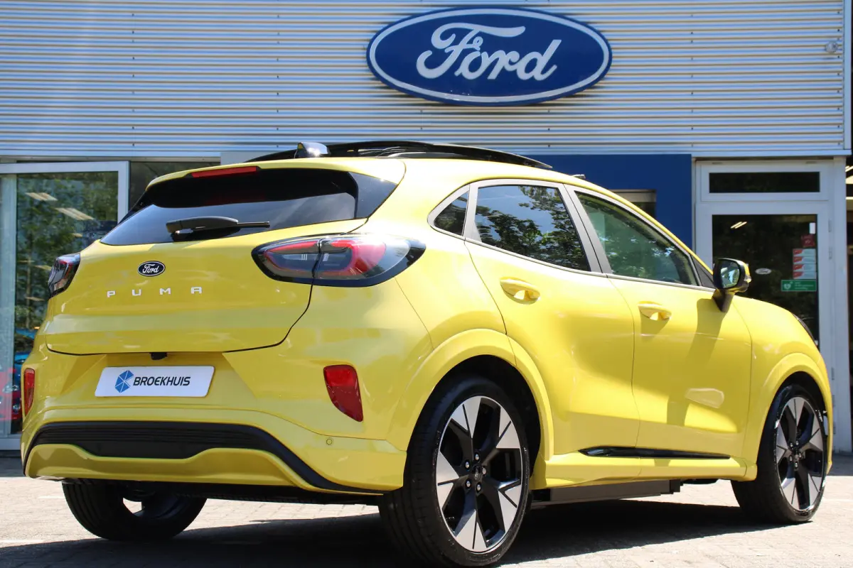 PREMIUM 44kWh | PANO DAK | 19''LMV | DRIVER ASSIST PACK | WINTERPACK |