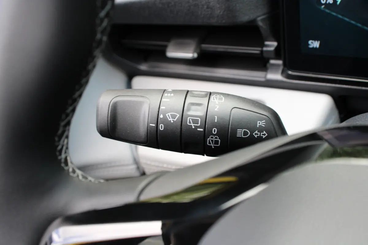 PREMIUM 44kWh | PANO DAK | 19''LMV | DRIVER ASSIST PACK | WINTERPACK |